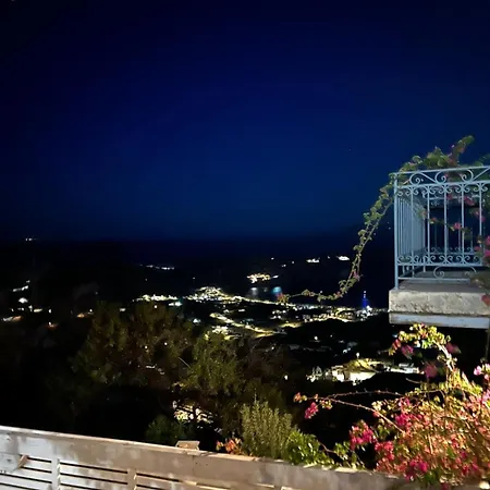 Noema πλήρως ανακαινισμένο σπίτι 69τμ στην σέριφο χώρα