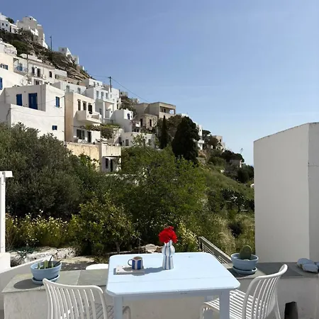 Noema πλήρως ανακαινισμένο σπίτι 69τμ στην σέριφο χώρα * Szérifosz