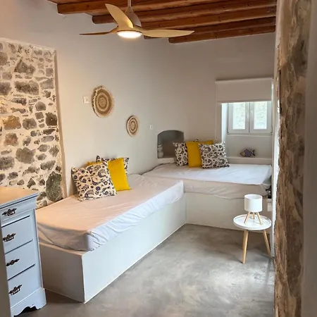 Nyaraló Noema πλήρως ανακαινισμένο σπίτι 69τμ στην σέριφο χώρα Szérifosz